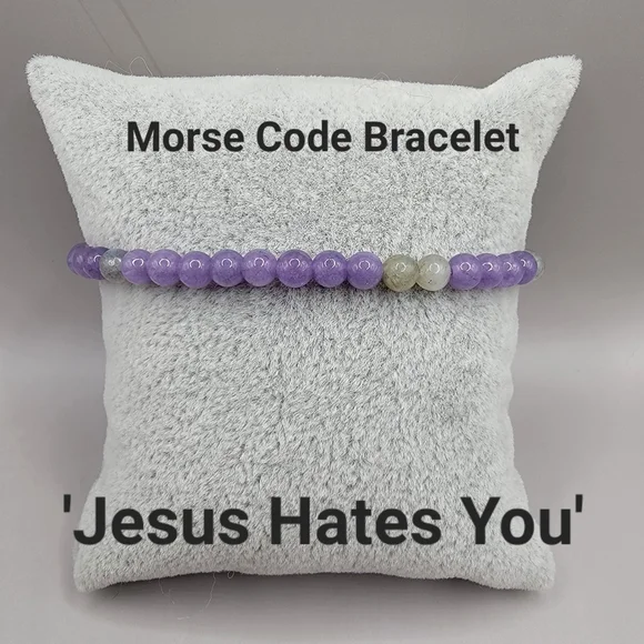 Inappropriate bracelets - Picture 2 of 8